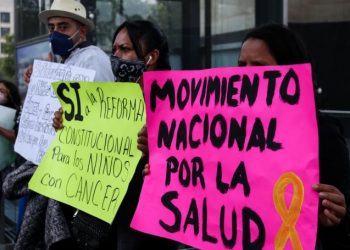 PADRES DE NIÑOS CON CÁNCER PRESENTARÁN DENUNCIA PENAL CONTRA AMLO