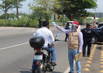 PESE A DIFICULTADES POR LLUVIAS, SALUD PIDE A LA POBLACIÓN PROTEGERSE ANTE COVID-19