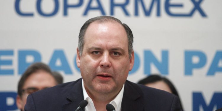 PROHIBIR SUBCONTRATACIÓN LABORAL DAÑARÍA ECONOMÍA MEXICANA, DICEN EMPRESARIOS