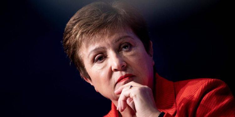 RECESIÓN DEL 2020 POR CORONAVIRUS, MENOS SEVERA DE LO PREVISTO: FMI