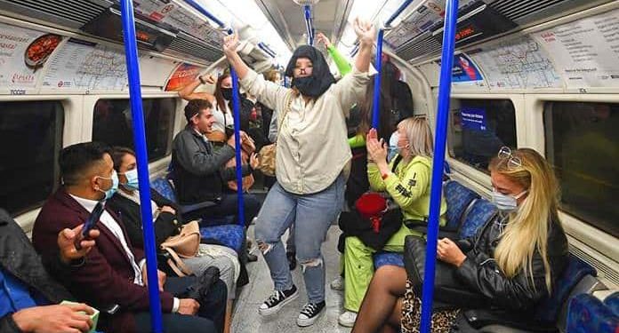 REINOUNIDO SUFRE NUEVO REPUNTE DE CASOS DIARIOS DE CORONAVIRUS