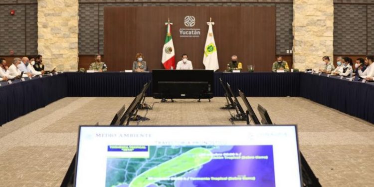 SE REALIZAN ACCIONES POR LLEGADA DE LA TORMENTA TROPICAL «ZETA» A YUCATÁN