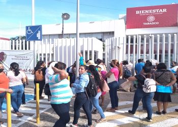 SE REPORTAN AGLOMERACIONES POR CENSO DE AFECTADOS