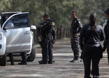 SEIS PRESUNTOS SICARIOS MUEREN EN CHOQUE CON POLICÍAS EN EL CENTRO DE MÉXICO