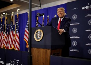TRUMP BUSCA EL VOTO DE LOS ANCIANOS CON PROMESAS SOBRE LA VACUNA
