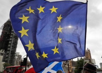 UE ANUNCIA ACCIONES LEGALES CONTRA GRAN BRETAÑA POR PLANES DE ROMPER ACUERDO PARA BREXIT