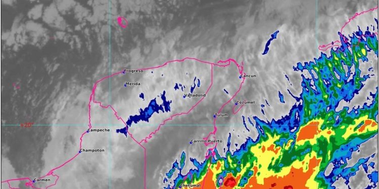 FRENTE FRÍO MANTIENE LLUVIAS Y BAJA TEMPERATURA EN CANCÚN