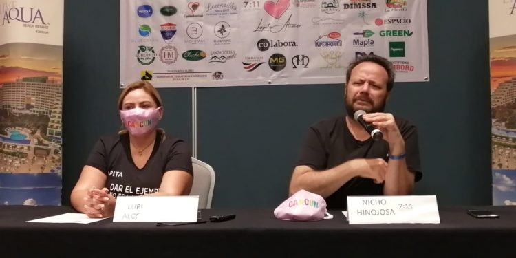 EL CANTAUTOR MEXICANO NICHO HINOJOS A INVITA A LOS CANCUNENSES A HACER ALGO POR SU CIUDAD