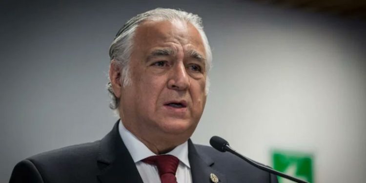 CONVOCA MIGUEL TORRUCO A LOS MIEMBROS DE LA OMT