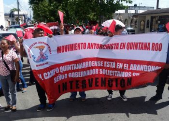 ANTORCHISTAS MUESTRAN VOLUNTAD A DIALOGAR, SUSPENDEN MANIFESTACIÓN