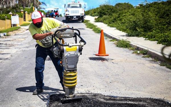 LISTO PROGRAMA EMERGENTE DE BACHEO EN ISLA MUJERES