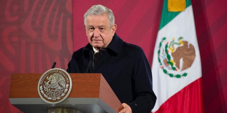AMLO ABOGO POR LAS PRESTACIONES DE LOS TRABAJADORES