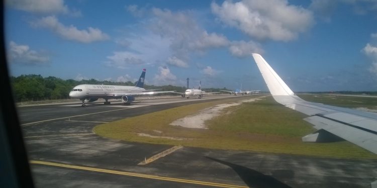 PROGRAMA EL AEROPUERTO INTERNACIONAL DE CANCÚN, 263 OPERACIONES AÉREAS PARA ESTE MARTES