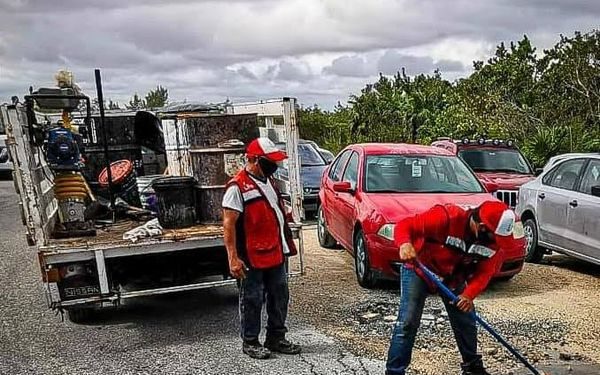 AVANZAN TRABAJOS DE BACHEO EN ISLA MUJERES AL 30 POR CIENTO