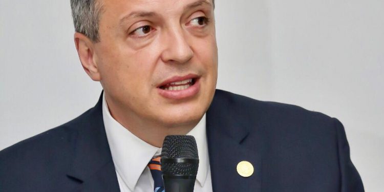 LUIS ALEGRE SALAZAR, RECHAZA AUMENTOS DE IMPUESTOS QUE NOS HAGAN UN DESTINO MENOS COMPETITIVO