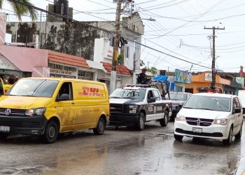 REVISAN AUTORIDADES A EMPRESAS DE PAQUETERÍA PARA INHIBIR EL TRÁFICO ILEGAL