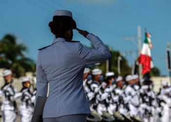 RECONOCEN AUTORIDADES COMPROMISO DE FUERZAS ARMADAS