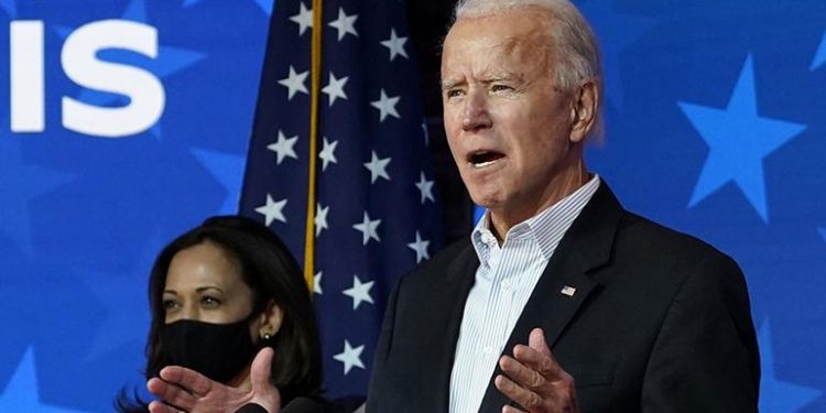 BIDEN SE DICE GANADOR Y EQUIPO DE TRUMP LANZA OFENSIVA CONTRA TRIBUNALES
