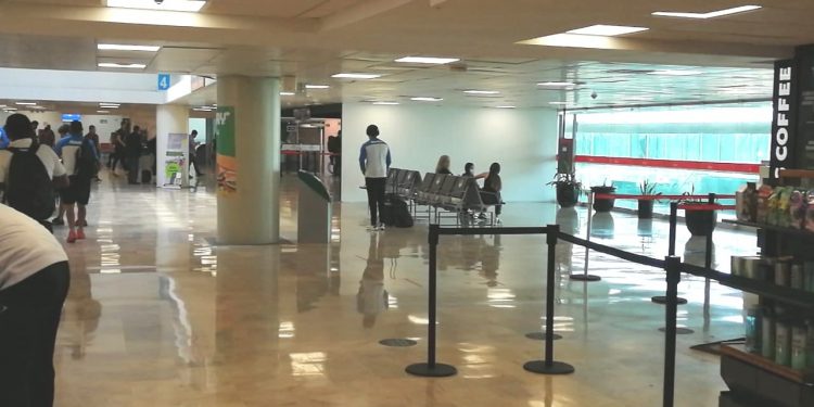 EL AEROPUERTO DE CANCÚN PREVÉ REALIZAR ESTE MIÉRCOLES 295 OPERACIONES AÉREAS
