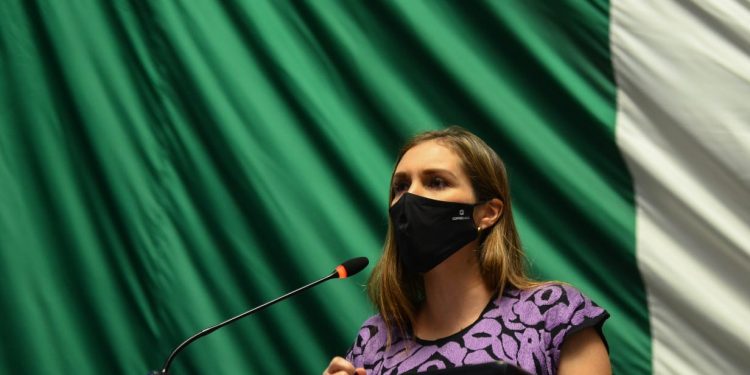 PARECE QUE LAS MUJERES NO SON PRIORIDAD PARA MÉXICO: ATENEA GÓMEZ RICALDE