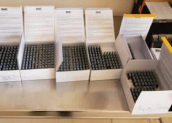 ADUANAS Y GUARDIA NACIONAL DECOMISAN CARTUCHOS DE CANNABIS, CIGARRILLOS ELECTRÓNICOS Y ARMAS DE GRUESO CALIBRE EN FRONTERA NORTE
