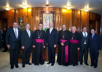 DIFUNDEN IMÁGENES DE JOE BIDEN DURANTE UNA VISITA A LA BASÍLICA DE GUADALUPE