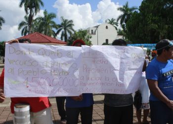 HABITANTES DE MELCHOR OCAMPO EXIGEN A ESQUIVEL VARGAS ATENDER SUS DEMANDAS