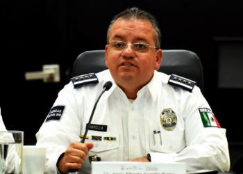 FEMINISTAS EXIGEN DESTITUCIÓN DE ALBERTO CAPELLA Y UNA DISCULPA PÚBLICA POR BRUTALIDAD POLICÍACA