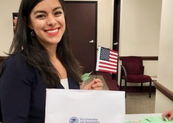 REBECCA ACUÑA MONSERRAT, VIRTUAL FUNCIONARIA EN LA ADMINISTRACIÓN DE JOE BIDEN