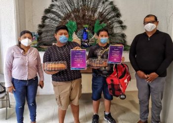 RECONOCE AYUNTAMIENTO PARTICIPACIÓN DE JÓVENES EN “CALAVERITAS LITERARIAS ISLEÑAS 2020”