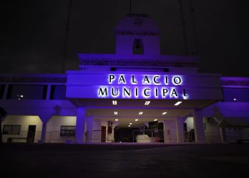 SE VISTE DE COLOR “VIOLETA” EL PALACIO MUNICIPAL DE SOLIDARIDAD POR LAS VÍCTIMAS DE VIOLENCIA
