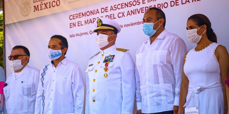 CONMEMORAN 110 ANIVERSARIO DE LA REVOLUCIÓN MEXICANA EN ISLA MUJERES