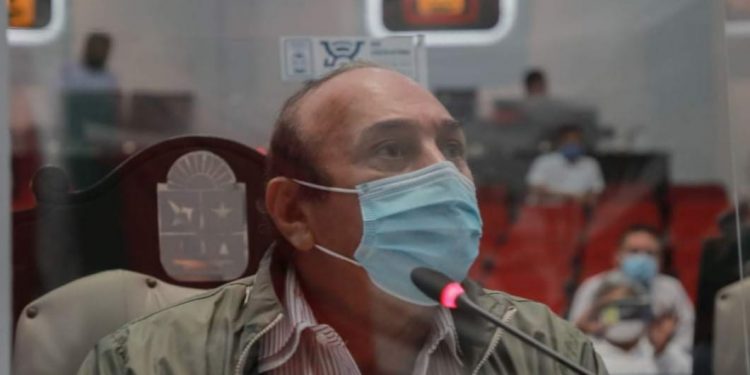 RECULAN CON PROPUESTA PARA PERIODO DE GOBERNADOR POR DOS AÑOS