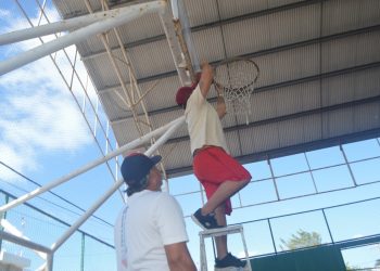 ACTIVA LA DIRECCIÓN DE DEPORTES BRIGADA DE LIMPIEZA EN EL DOMO VERDE DE ISLA MUJERES