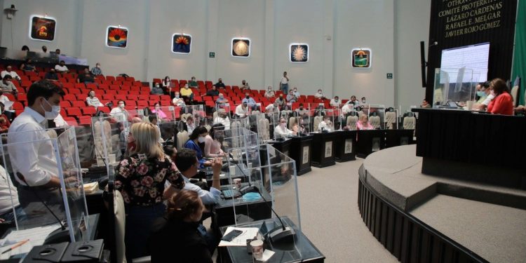 AÚN SIN NOTIFICACIÓN DE SENTENCIA PARA DESTINAR RECURSOS PARA DOTAR DE AGUA A COMUNIDAD LIMÍTROFE