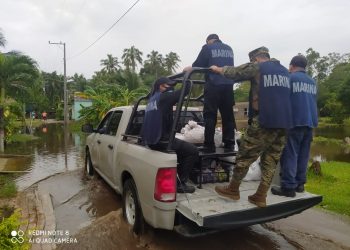 PERSONAL DEL SECTOR NAVAL DE DOS BOCAS PROPORCIONA APOYO A PROTECCIÓN CIVIL EN EL MUNICIPIO DE PARAÍSO, TABASCO