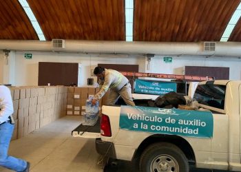 LA CFE ENVÍA PARQUE VEHICULAR AL ESTADO DE TABASCO EN APOYO A LA CONTINGENCIA DERIVADA DE INUNDACIONES