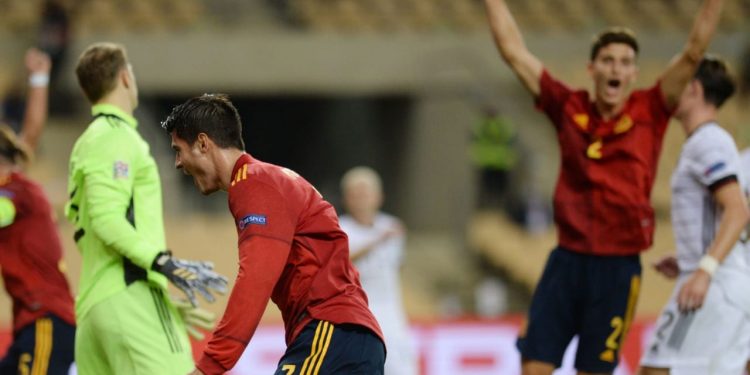 ESPAÑA HUMILLA A ALEMANIA