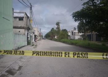 SUJETO ES ASESINADO A GOLPES EN LA VÍA PÚBLICA EN CANCÚN