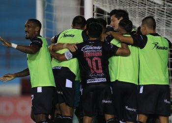 CANCÚN FC ESPANTA A LOS COYOTES.