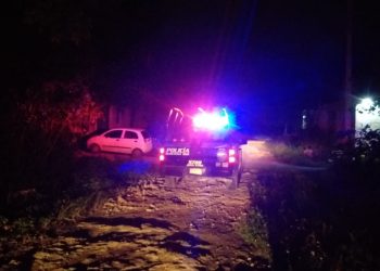 LAPIDAN HASTA LA MUERTE A UNA MUJER