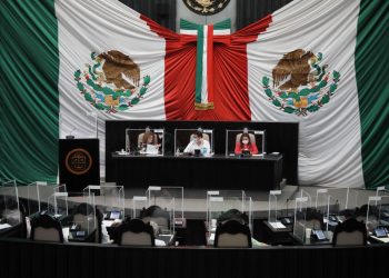 SOLICITAN LEGISLADORES RECURSOS PARA ATENDER EL PROBLEMA DEL SARGAZO
