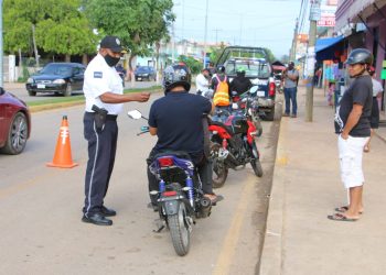 DIRECCIÓN DE TRANSPORTE DEL AYUNTAMIENTO DE JMM VERIFICA QUE MOTOCICLISTAS Y PRESTADORES DE SERVICIO ACATEN PROTOCOLOS SANITARIOS