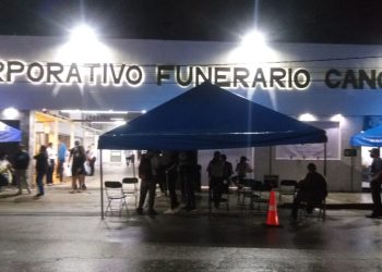 VELAN RESTOS MORTALES DE “ALEXIS” EN UNA FUNERARIA DE LA CIUDAD DE CANCÚN