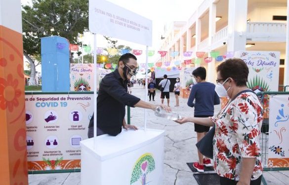 CON UNA TOTAL CIVILIDAD DE PARTE DE LA CIUDADANÍA SE REALIZÓ EL “TRIBUTO A NUESTROS FIELES DIFUNTOS
