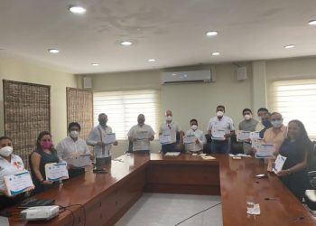 EL IQM IMPARTE TALLER DE NUEVAS MASCULINIDADES A PERSONAL DEL AYUNTAMIENTO DE TULUM
