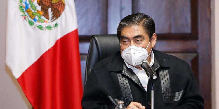 INVESTIGA GOBIERNO DE PUEBLA A DELINCUENTES DETRÁS DE ORGANIZACIONES DE INFORMALES: MIGUEL BARBOSA