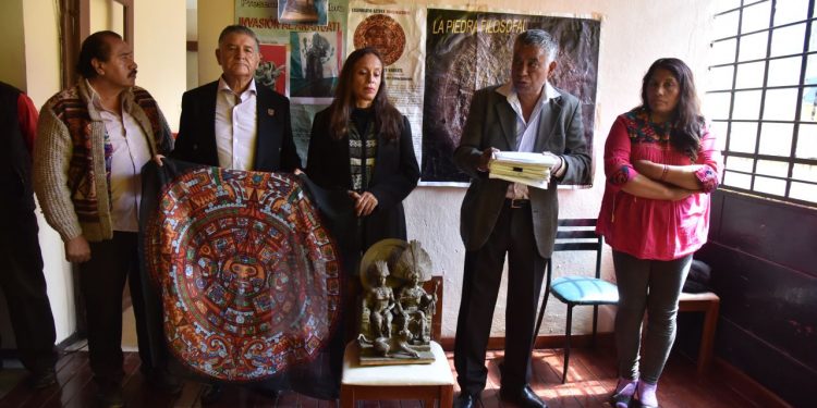 EXIGEN INDÍGENAS JUICIO POLÍTICO CONTRA PEÑA NIETO, ERUVIEL ÁVILA Y DEL MAZO MAZA POR AUTOPISTA NAUCALPAN-TOLUCA