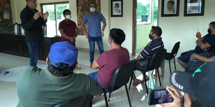 LEVANTAN MANIFESTACIÓN HABITANTES DE MELCHOR OCAMPO