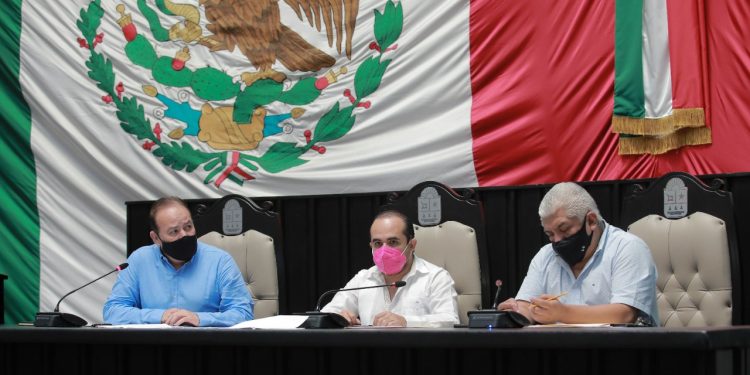 COMPARECEN TITULARES DE DESARROLLO URBANO SUSTENTABLE Y DE CULTURA